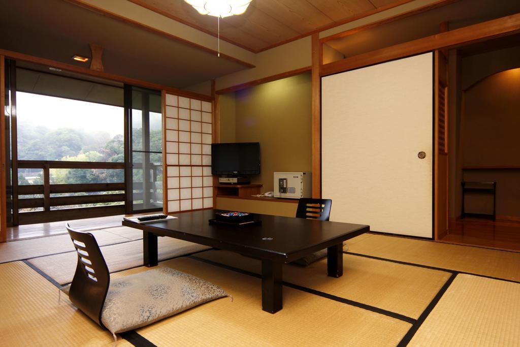 Hotel Bokusuisou à Kirishima Extérieur photo